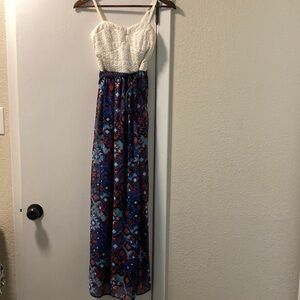 Lily Rose Maxi Dress